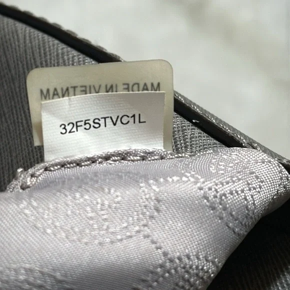 MICHAEL Michael KORS Saffiano Leather Shoulder Bag - Picture 14 of 16